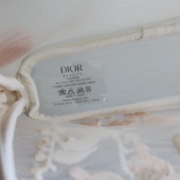 DIOR Limited-Edition Lucky Miss Ritual Butterfly Embroidered Pouch - Picture 7 of 7